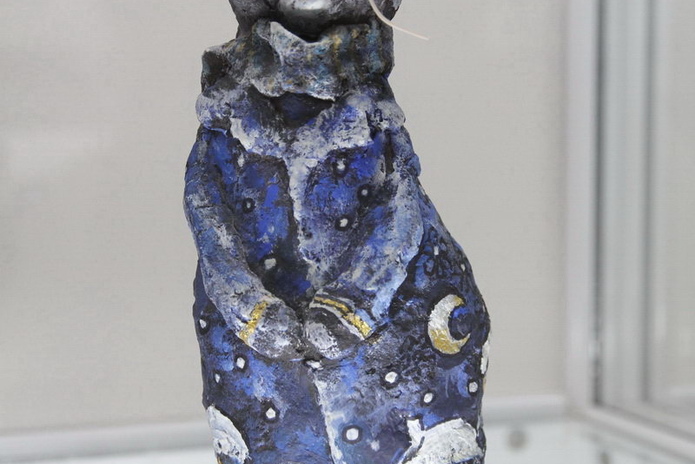 Пряли поздно вечерком