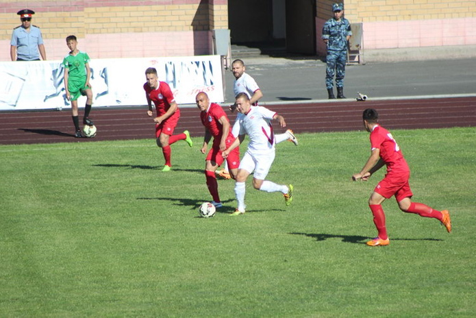 Дерби в пользу 