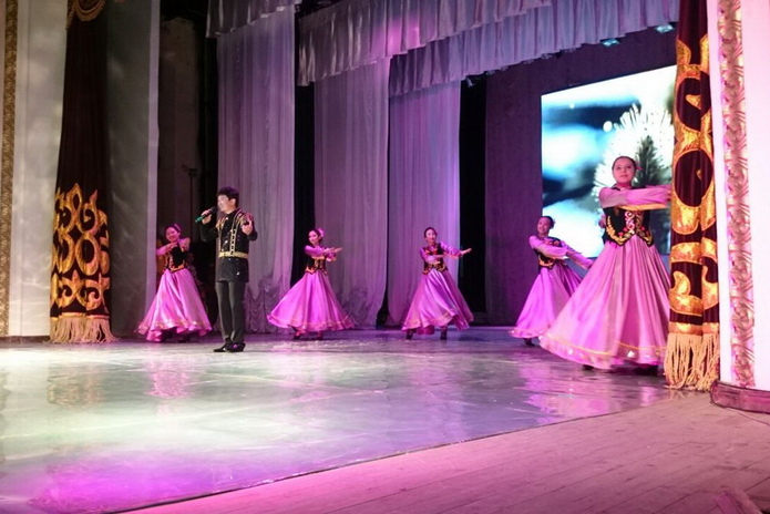 Всем играть