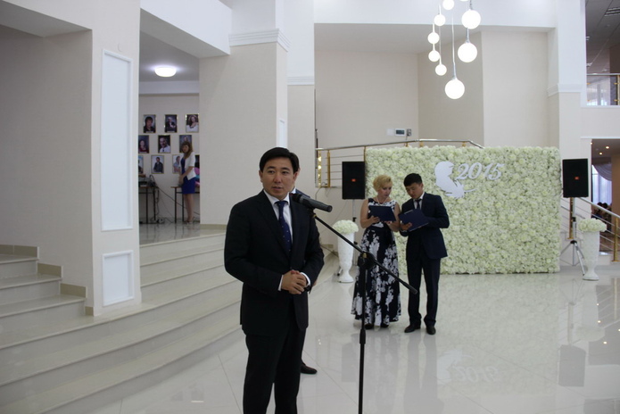 Поздравили журналистов