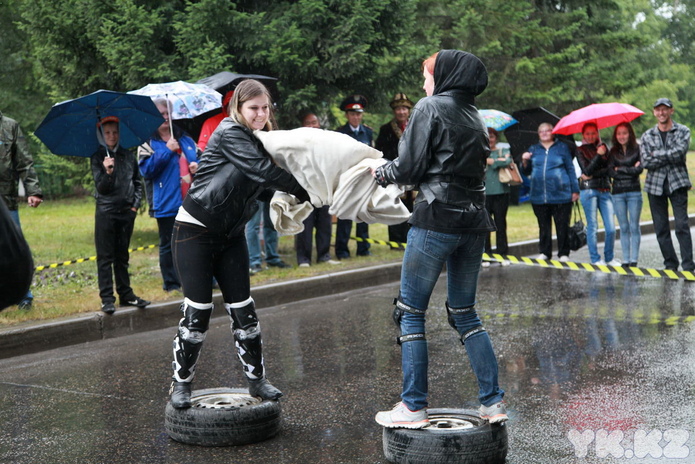 Празднуем вместе с Астаной (+фото)