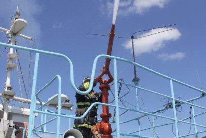 Могут работать на воде