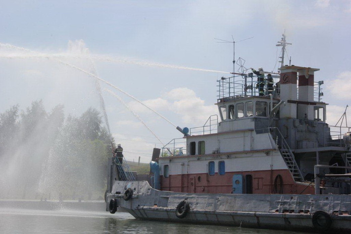 Могут работать на воде