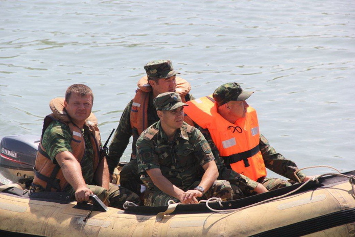 Могут работать на воде