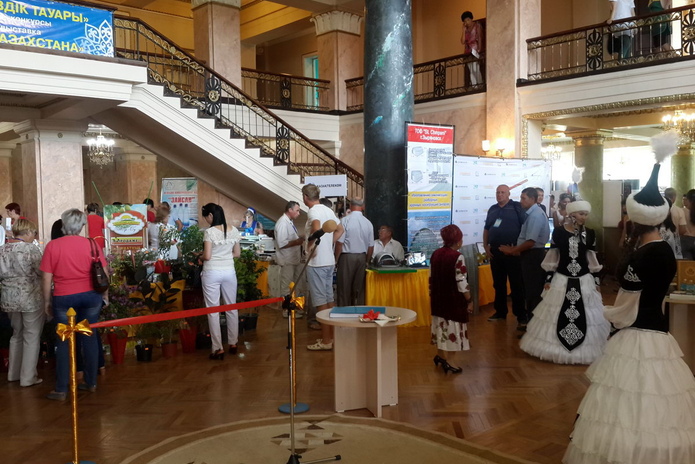 Кому нужны свои