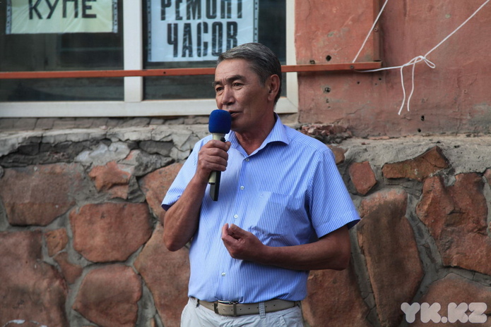 Строил для народа