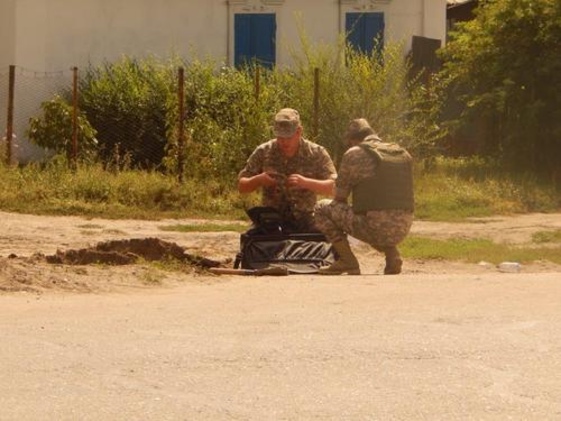 Чуть не подорвались