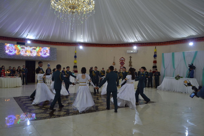 Вальс для офицеров