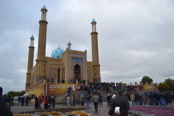 Праздник мира и добра