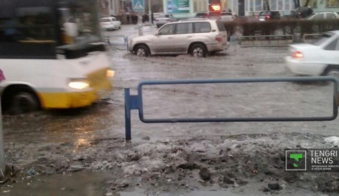 Семей затопило