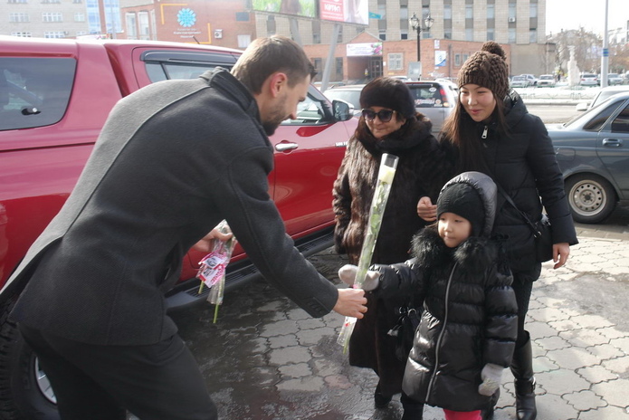 Цветы – дамам - PR