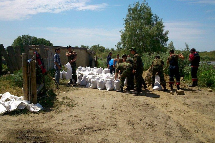 Сильно разлилась