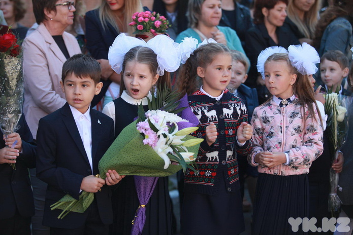 С новым, учебным (+фото)