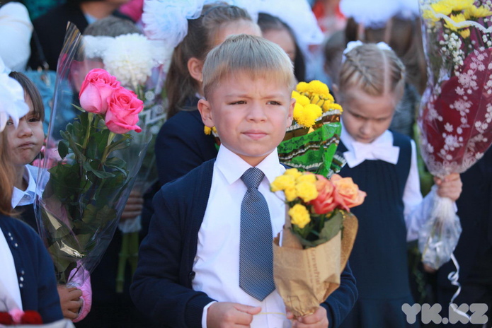 С новым, учебным (+фото)