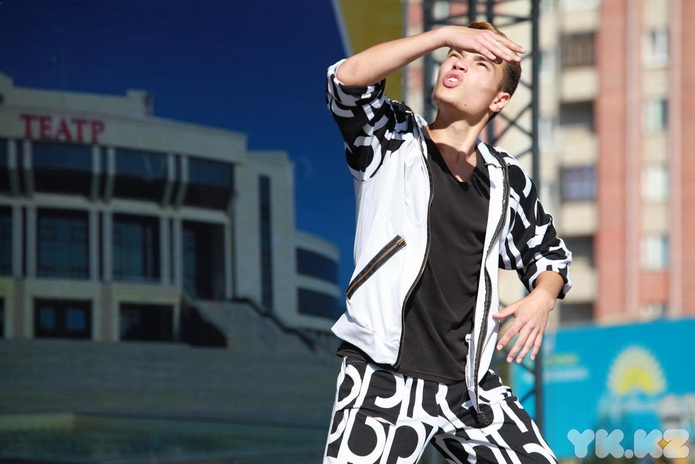 Танцуют все (+фото)