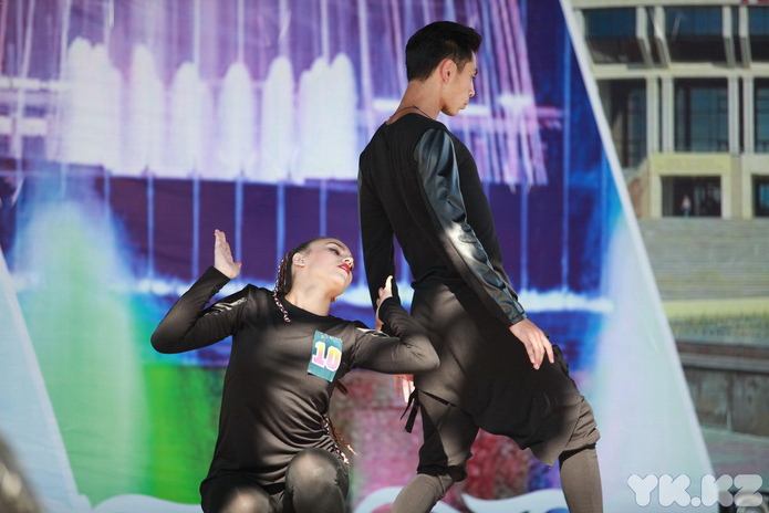 Танцуют все (+фото)