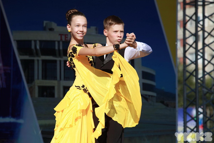 Танцуют все (+фото)