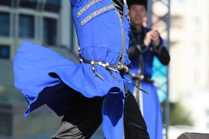 Танцуют все (+фото)