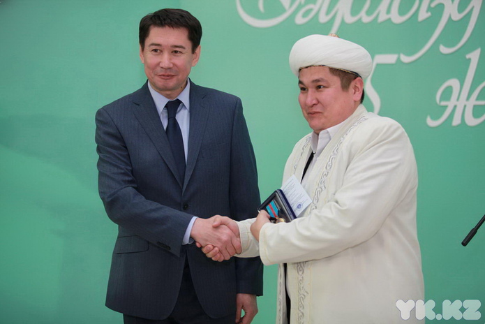 Медали достойным