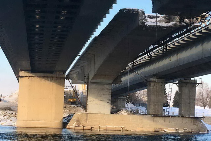Куда роняют мост