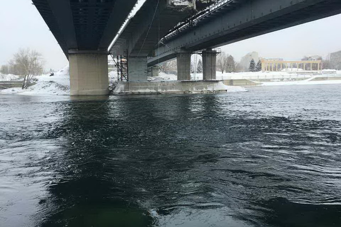Куда роняют мост