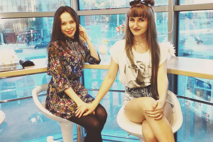 100 бесплатных чашек кофе - PR