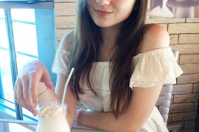 100 бесплатных чашек кофе - PR