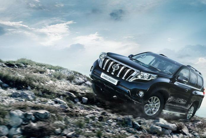 Обновленные автомобили TOYOTA 2017- PR