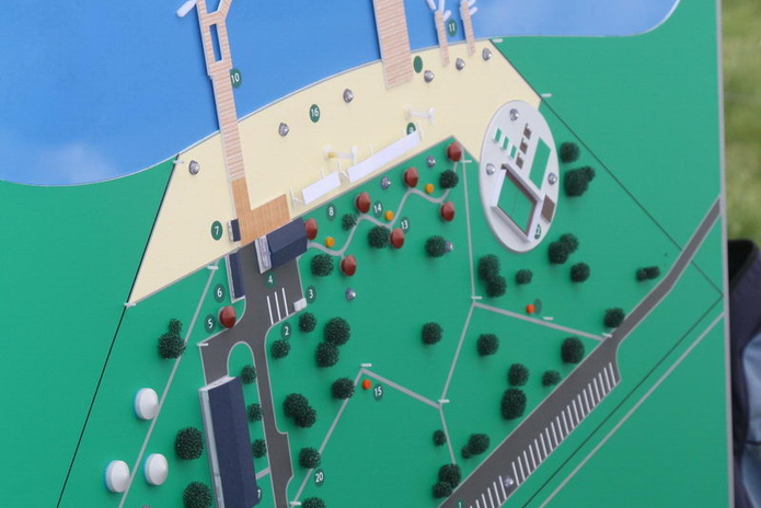 Получился несураз