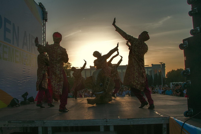 Город в экстазе