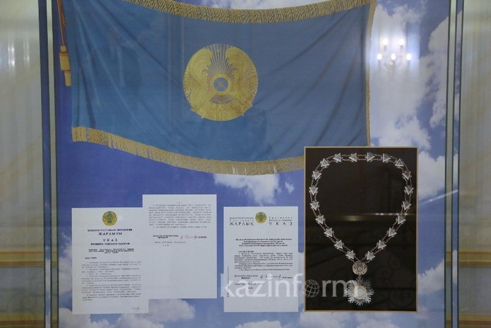 Где работает президент