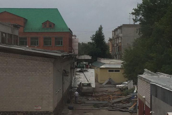 Налетел ураган