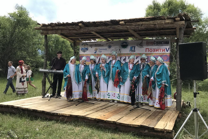 Петь, чтобы жить