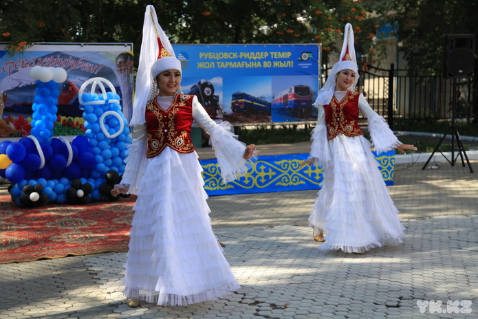 Праздник железнодорожников