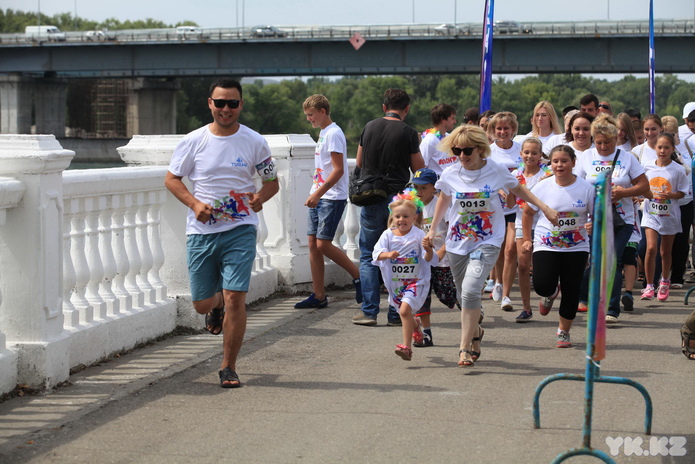 Яркий забег (+фото)