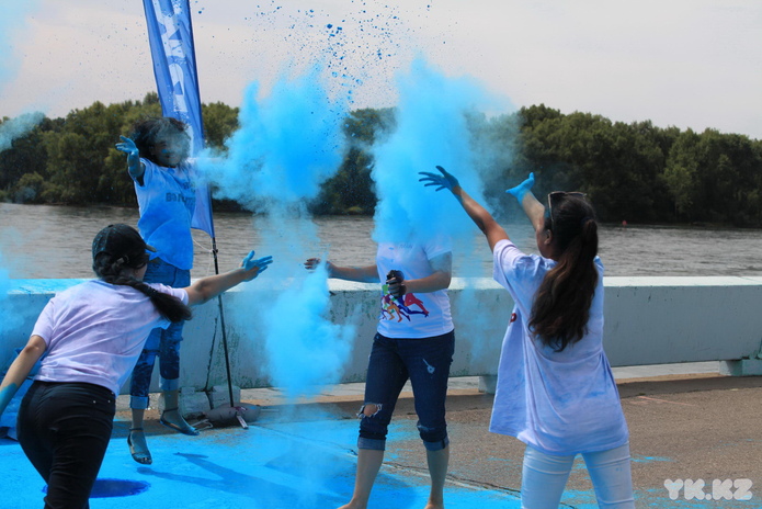 Яркий забег (+фото)