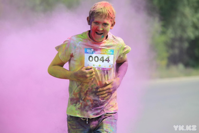Яркий забег (+фото)