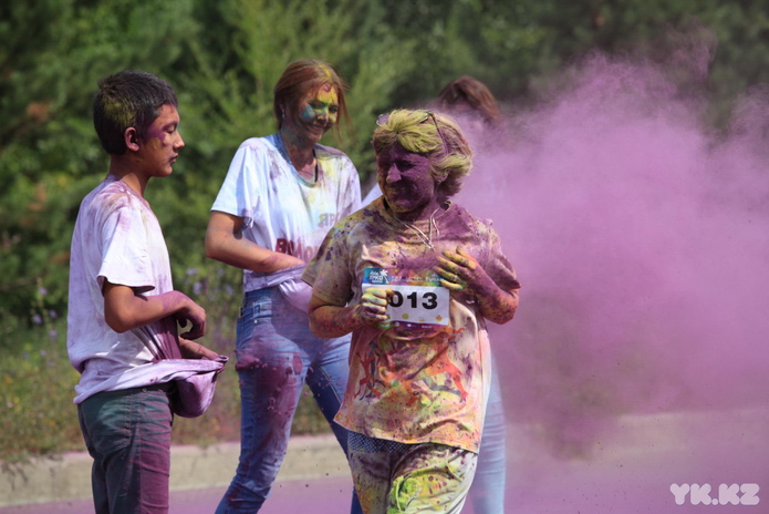Яркий забег (+фото)