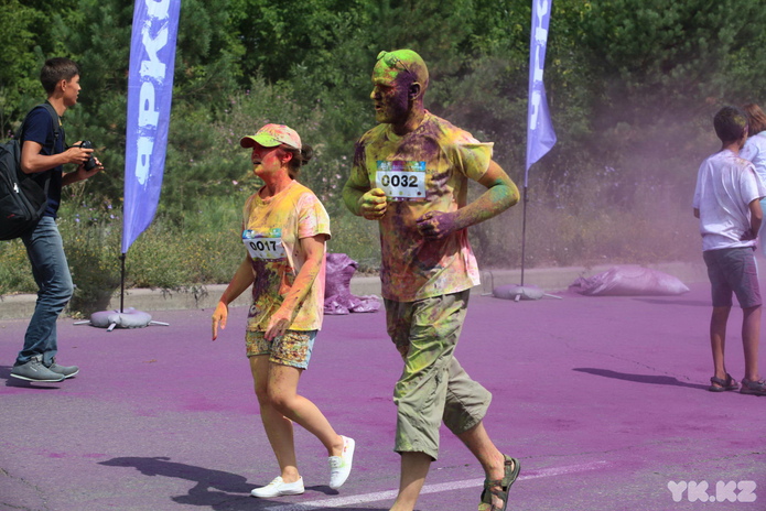 Яркий забег (+фото)