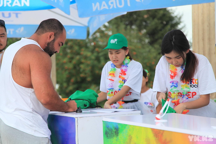 Яркий забег (+фото)