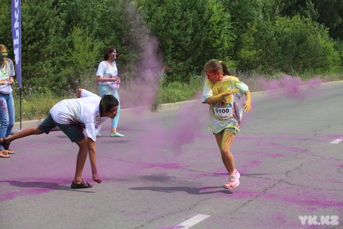 Яркий забег (+фото)