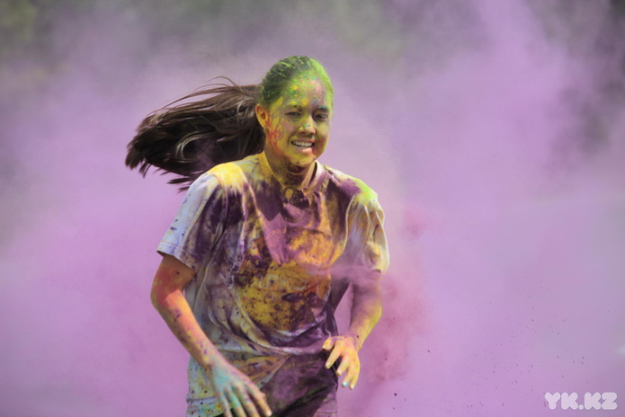 Яркий забег (+фото)