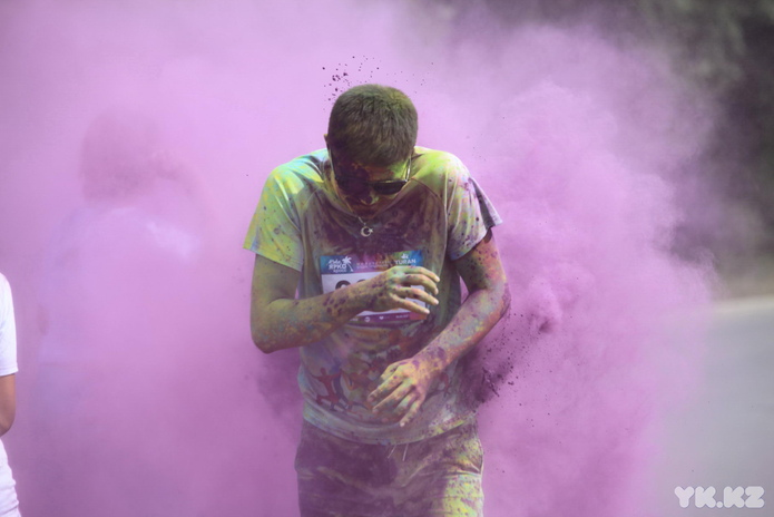 Яркий забег (+фото)