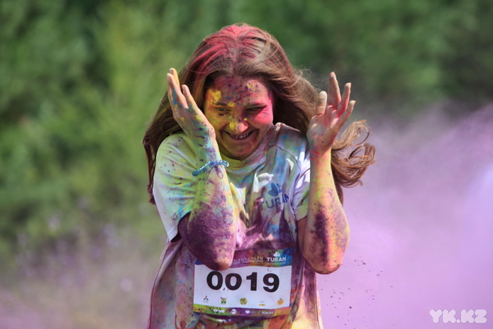 Яркий забег (+фото)