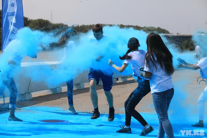 Яркий забег (+фото)