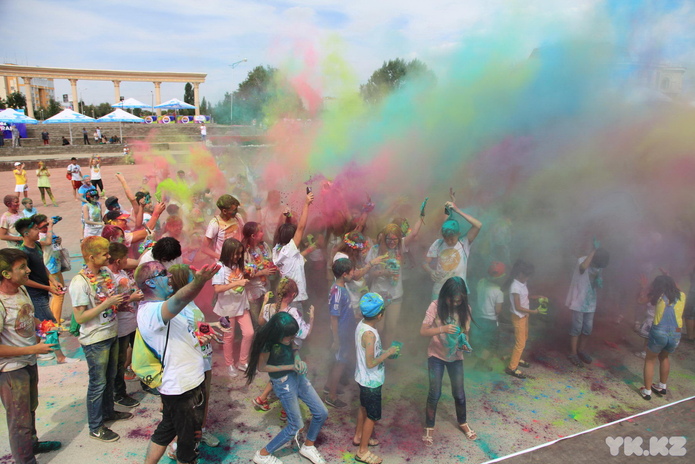 Яркий забег (+фото)