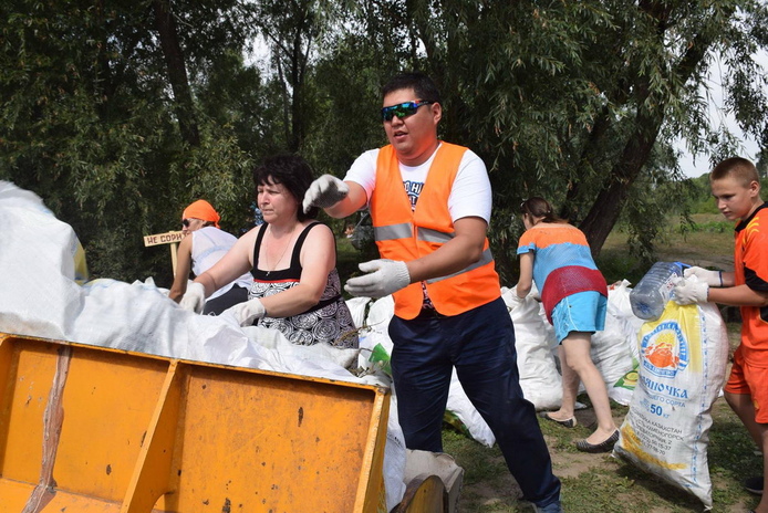 Не сидел в кабинете