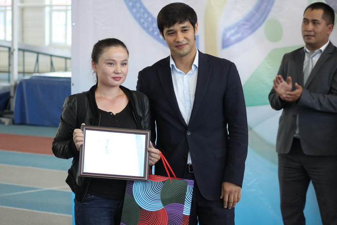 Праздник под дождём