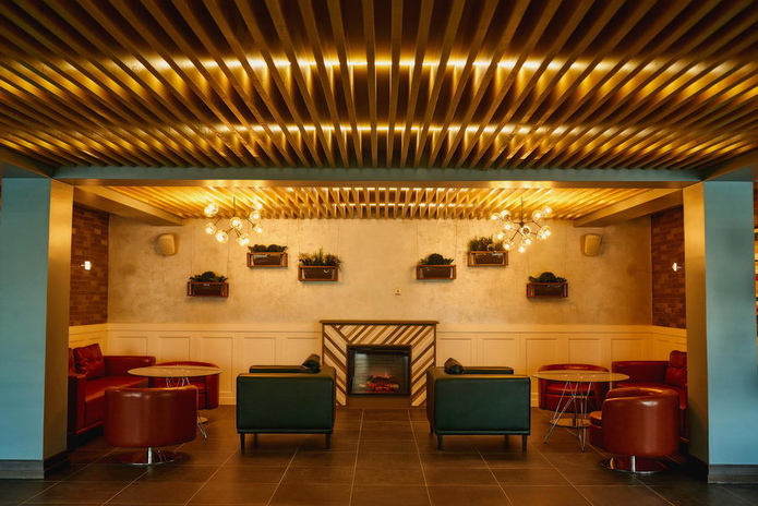 Весну встречаем на 