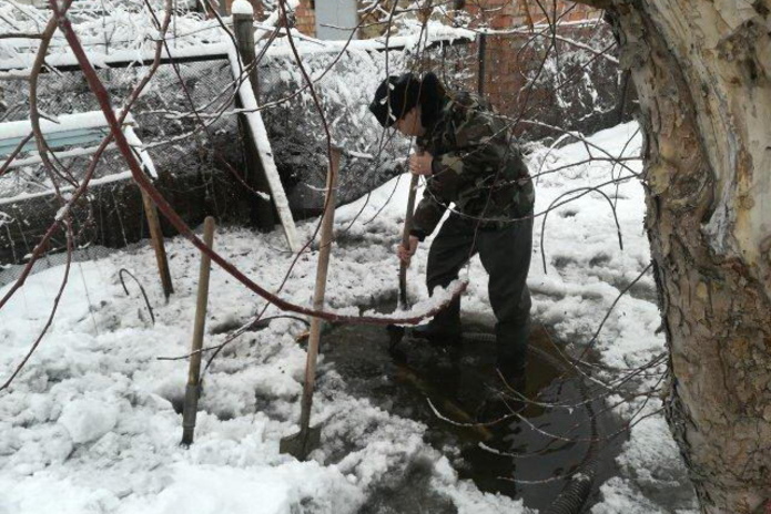 Убирают воду